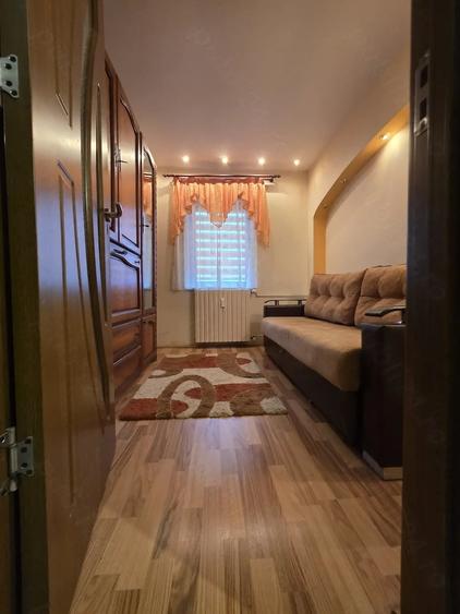 Apartament cu 2 camere decomandat în Crihala