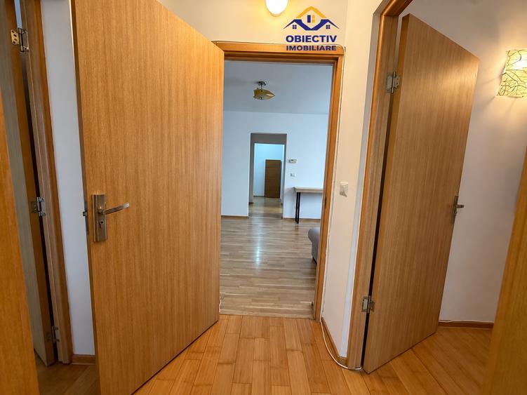 Apartament 3 camere CU PRIVELISTE - ULTRACENTRAL - 16