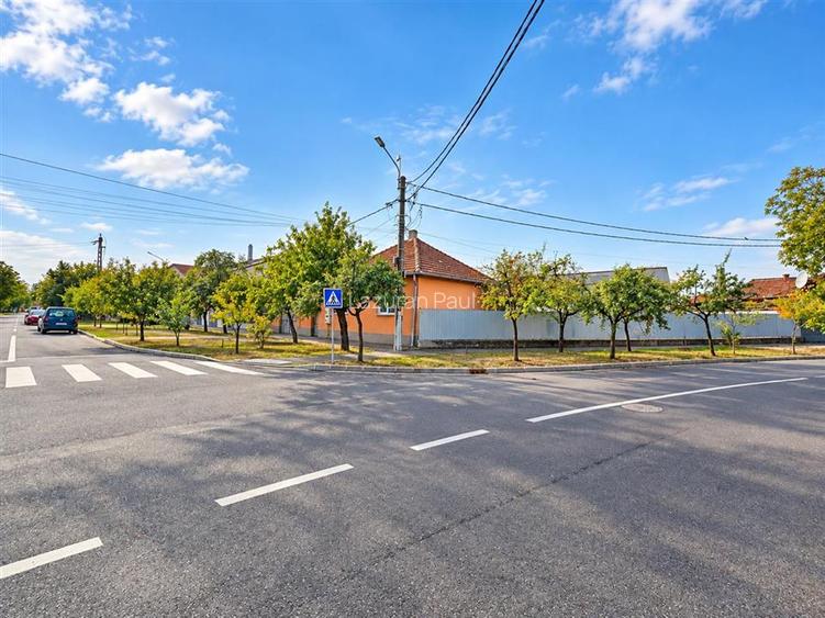 2 CASE LOCUIBILE | TEREN 986 MP | STR.TROTUSULUI | ZONA IOSIA | ORADEA