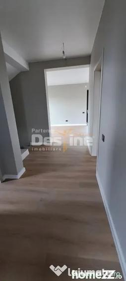 Casă cu 4 camere cu Teren 394 Mp în Miroslava
