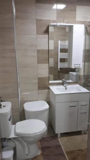 Garsonieră decomandată în Central