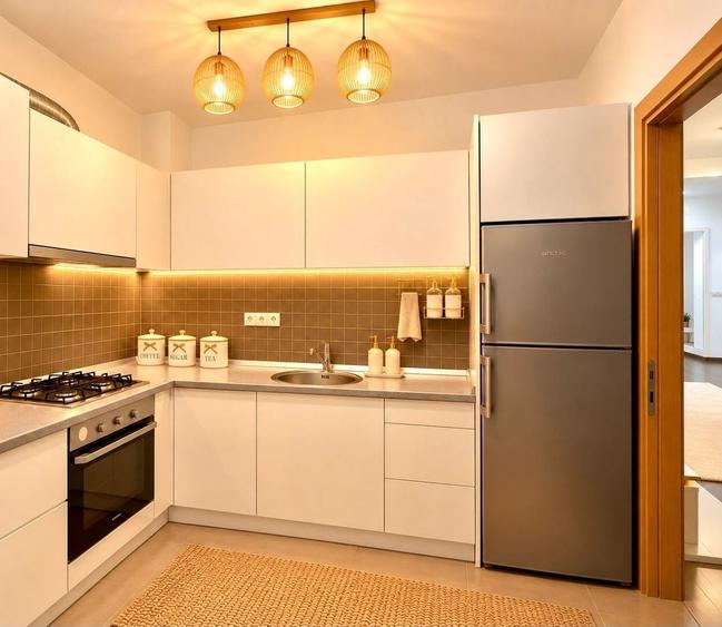 Apartament cu 3 camere decomandat, mobilat în Theodor Pallady