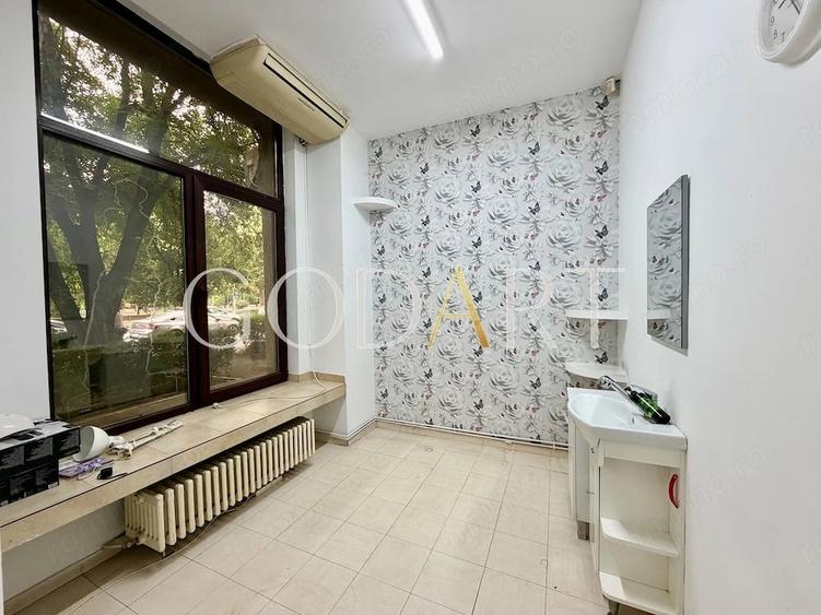 Spațiu comercial, de 137.32 mp, în Lacul Tei