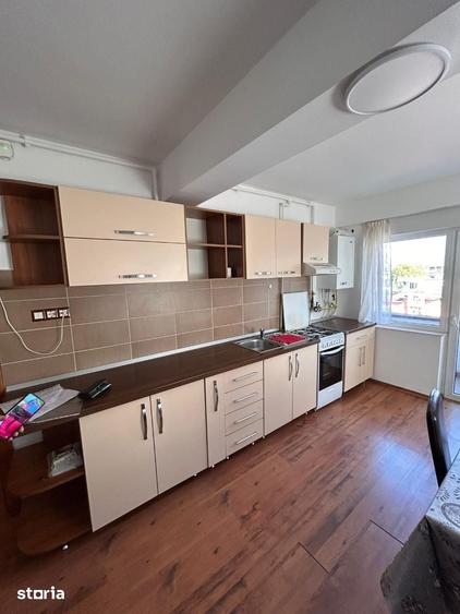 Apartament cu 2 camere în Cetate
