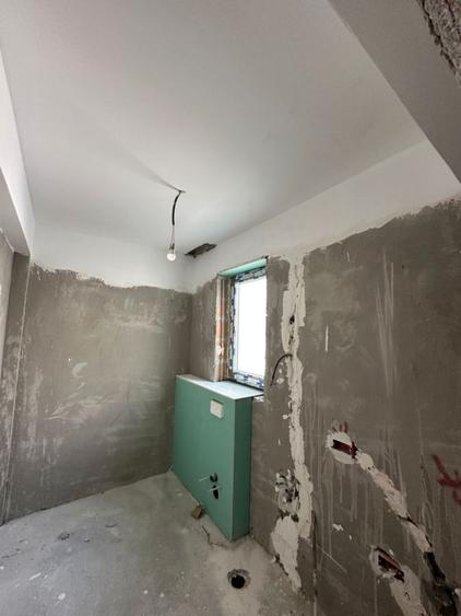 Apartament de 2 camere cu terasa zona de Nord/Aviatiei/Comision 0 - 1
