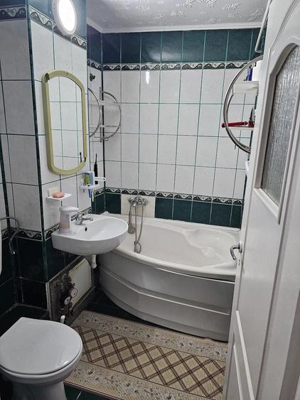 Garsonieră decomandată în Central