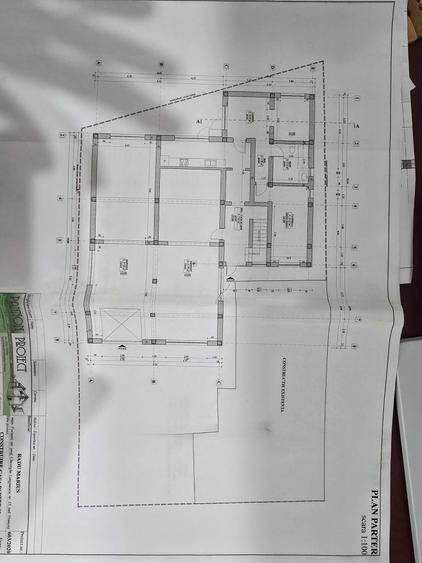 Spațiu comercial, de 400 mp, în Iosia