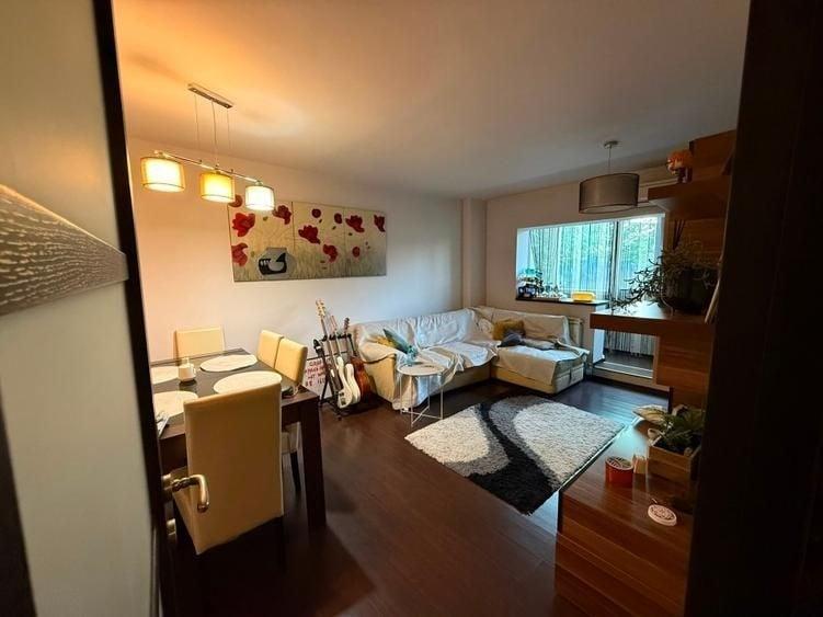 Apartament cu 3 camere decomandat, mobilat în Dristor