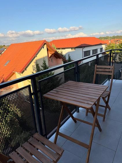 Apartament cu 2 camere decomandat în Dumbrăvița