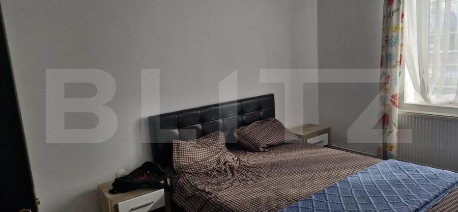 Spațiu comercial, de 300 mp, în Pucioasa