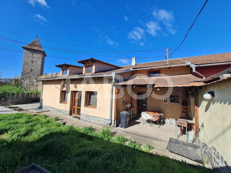Casă individuală cu 4 camere cu Teren 263 Mp în Sebeș