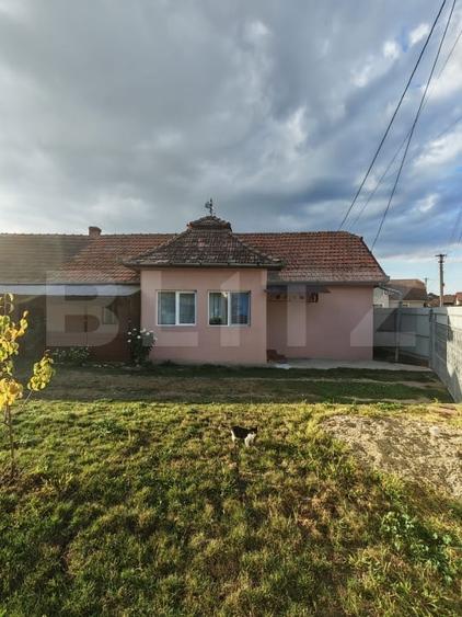 Casă individuală cu 3 camere cu Canalizare în Bădeni