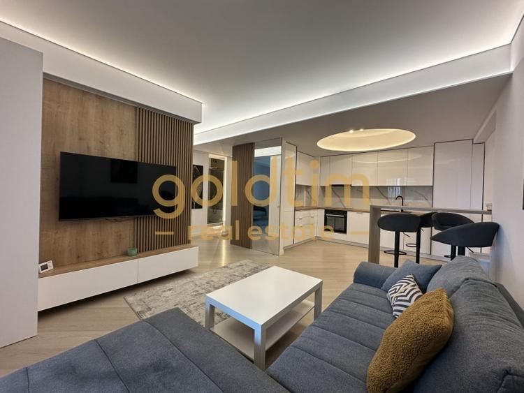 Apartament cu 3 camere decomandat, mobilat în Pipera