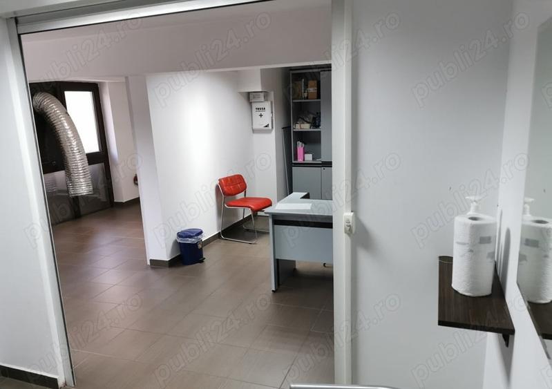 Birou, de 45 mp, în Unirii