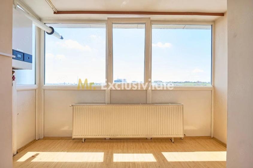 Apartament cu 4 camere decomandat în Craiovei