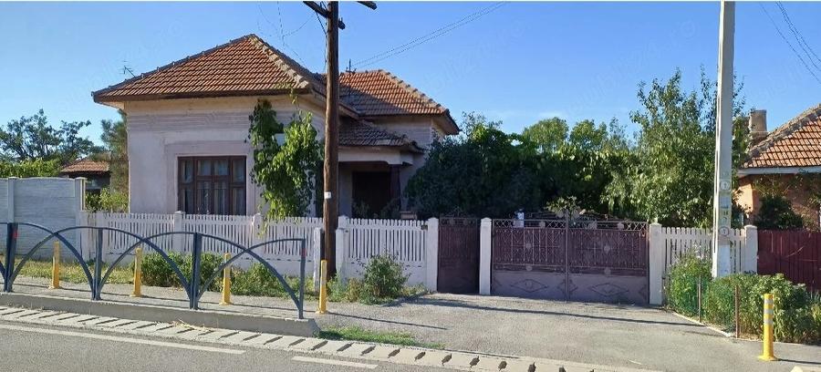 Casă cu 3 camere cu Teren 900 Mp în Terpezița