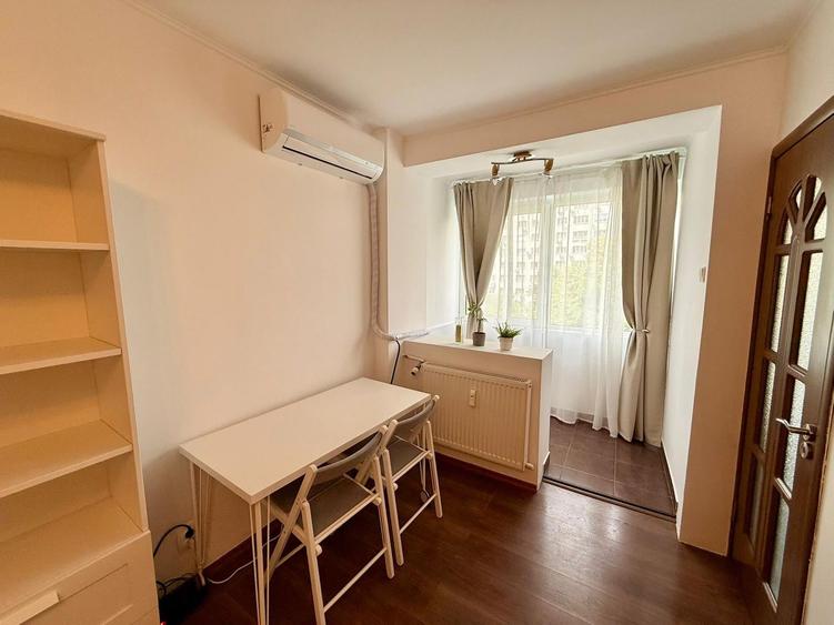 Garsonieră decomandată în Dristor