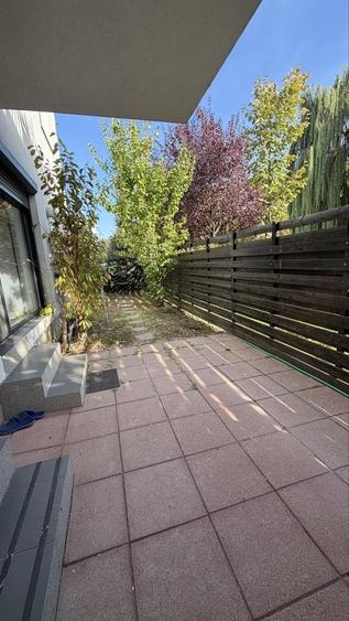 Apartament cu 2 camere decomandat în Băneasa