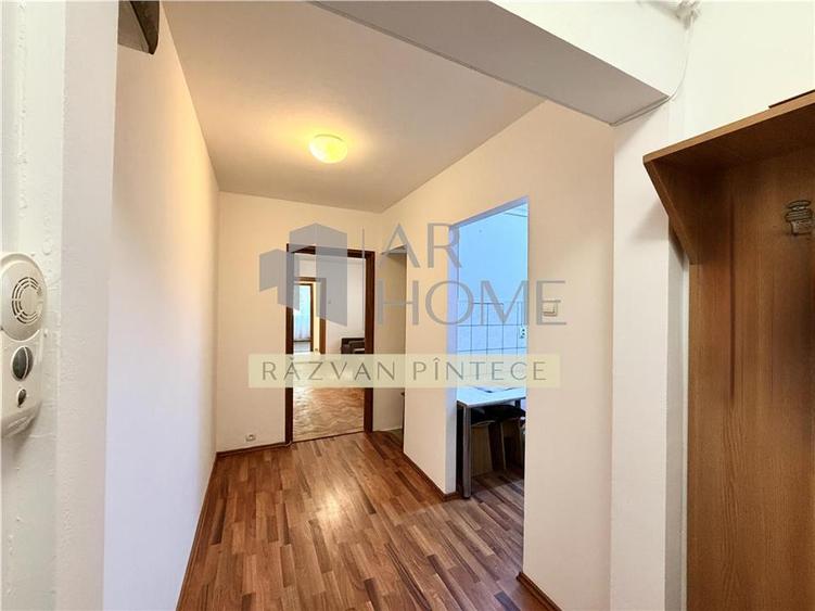Apartament 2 camere, semidecomandat, zona Nord, Ploiesti - 16