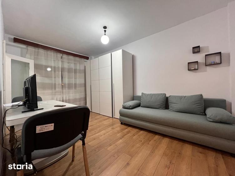 Apartament tip C, decomandat, o camera et.2 Central, zona Pia?a Mare - 10