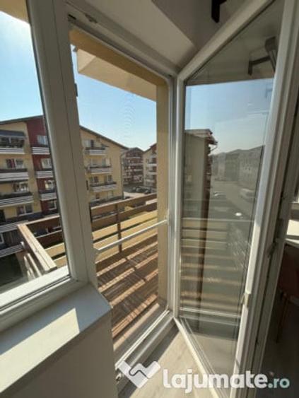 Apartament cu 2 camere decomandat în Sânpetru