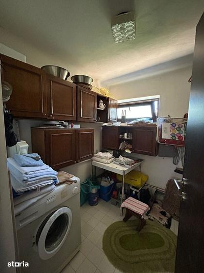 Casă cu 4 camere cu Teren 5146 Mp în Sălătrucu