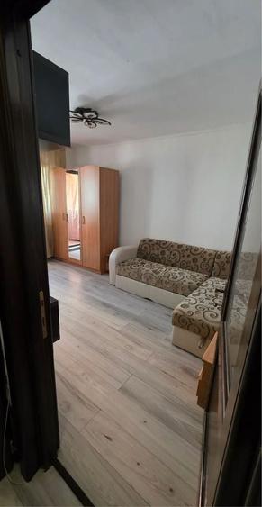 Garsonieră decomandată în Găvana