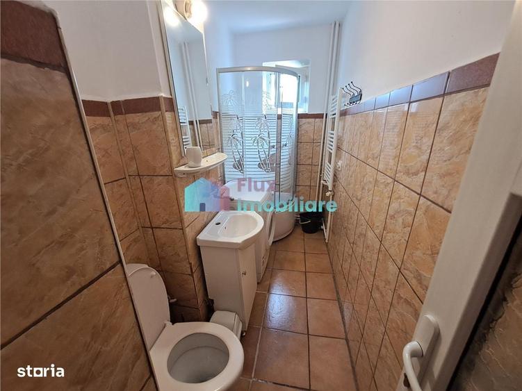 Apartament cu 2 camere nedecomandat în George Enescu