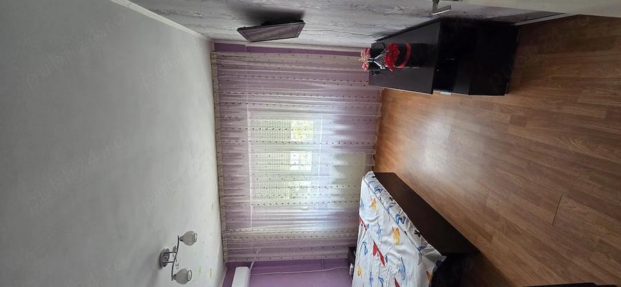 Garsonieră decomandată în Rogerius