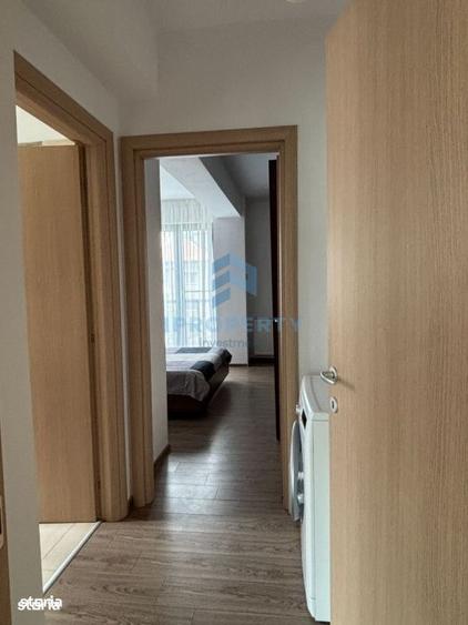 Apartament cu 2 camere, mobilat în Arcul de Triumf