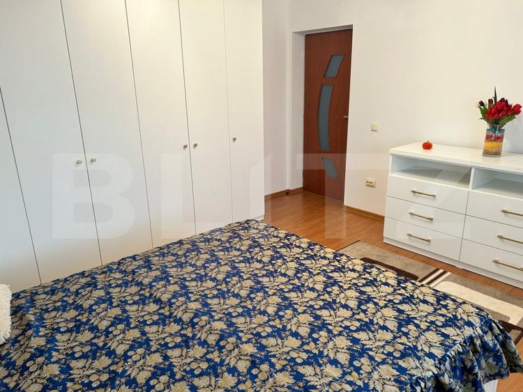 Casă individuală cu 4 camere cu Canalizare în Bucium