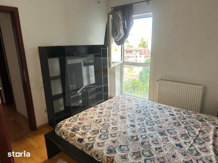 Apartament cu 4 camere semidecomandat, mobilat în Titan