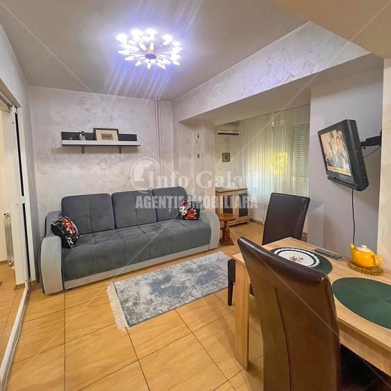 Apartament cu 2 camere semidecomandat în Central