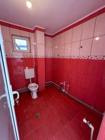 Casă individuală cu 3 camere cu Canalizare în Valu lui Traian