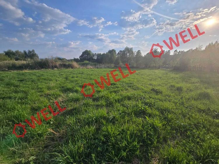 Teren extravilan de 2047 mp, în Central