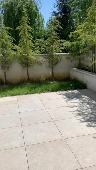 Apartament cu 3 camere decomandat, mobilat în Iancu Nicolae
