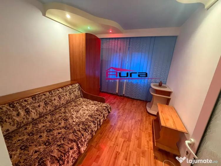 Apartament cu 3 camere decomandat în E3