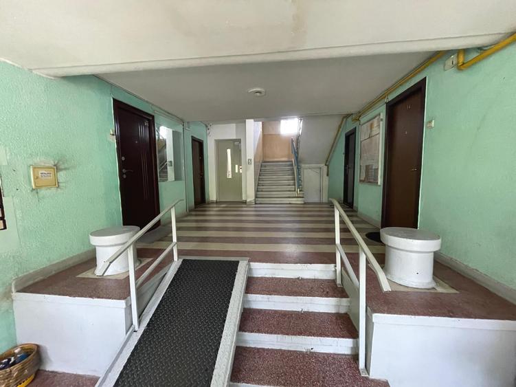 Apartament cu 2 camere semidecomandat în Drumul Taberei