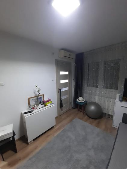 Garsonieră nedecomandată în Titan