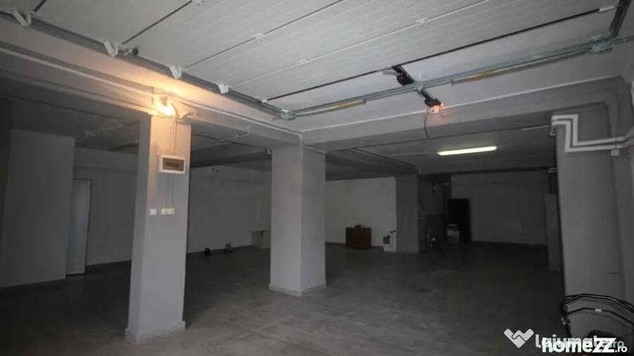 Casă cu 7 camere cu Teren 500 Mp în 1 Mai