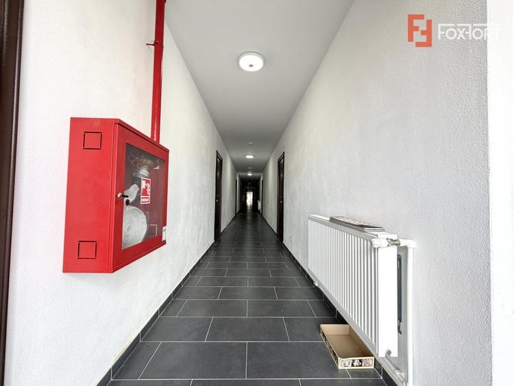 Hotel/Pensiune, de 1,050 mp, în Dumbrăvița