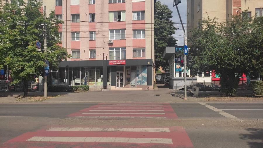 Spațiu comercial, de 148 mp, în Decebal