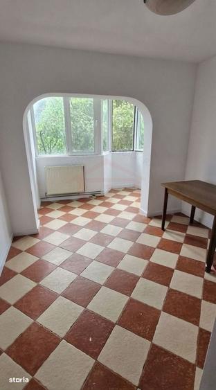 Apartament cu 3 camere în Siderurgiștilor
