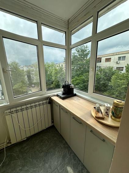 Apartament cu 2 camere decomandat în Micro 17