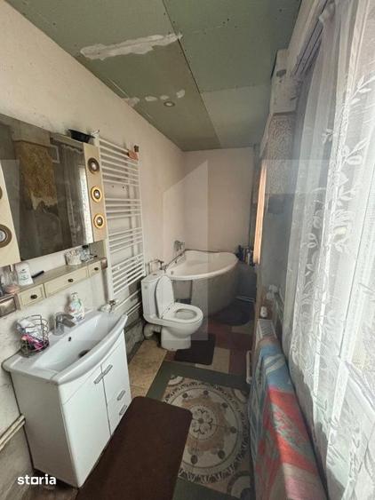 Casă cu 4 camere cu Teren 3400 Mp în Iratoșu