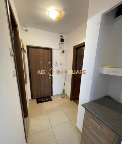 Garsonieră decomandată, mobilată în Brâncoveanu