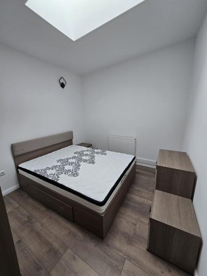 Apartament cu 2 camere semidecomandat, mobilat în Alecu Russo