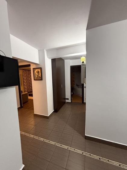 Apartament cu 2 camere decomandat în Rahova