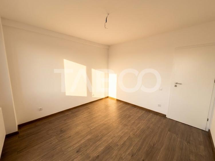 Apartament cu 3 camere decomandat în Mihai Viteazul