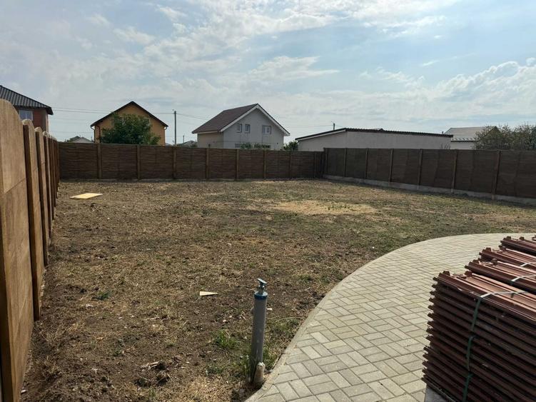 Casă cu 4 camere cu Teren 270 Mp în Central